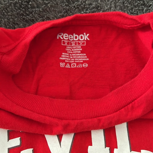 Official NHL Devils tee - Picture 5 of 6